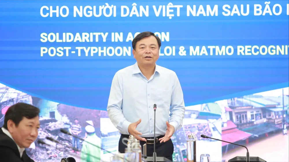 Liên bang Nga gửi 29 tấn hàng cứu trợ đến người dân TP Huế