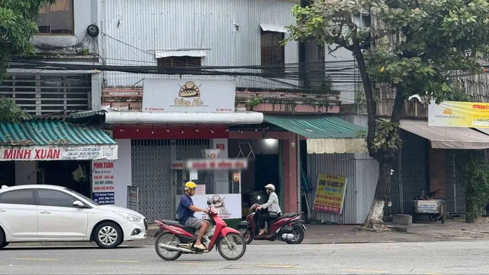 Tạm ngưng chuỗi cơ sở bánh mì nghi gây ngộ độc thực phẩm ở Quảng Ngãi