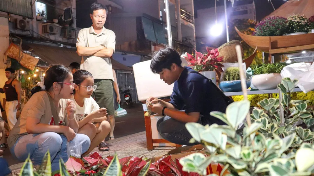 Khai mạc Hội hoa xuân phường Phú Thạnh, TPHCM