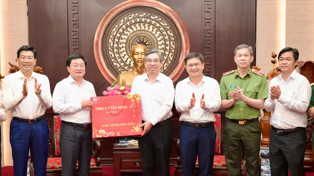 Đẩy mạnh hợp tác giữa TPHCM và tỉnh Tây Ninh trong giai đoạn phát triển mới