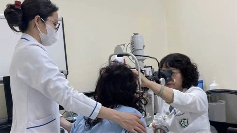 Tết Bính Ngọ 2026, nhiều người hỏng mắt do pháo 