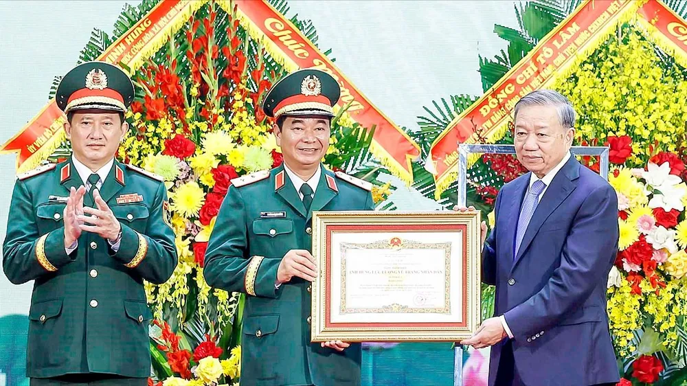 Xây dựng khu vực phòng thủ trên địa bàn Quân khu 1 ngày càng vững chắc