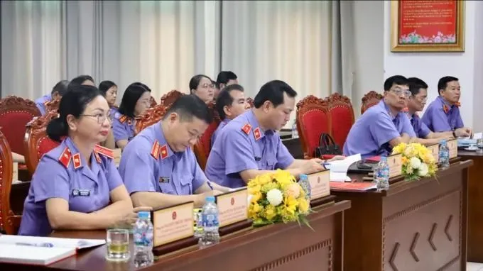 Nâng cao chất lượng nguồn nhân lực các cơ quan tư pháp, bảo vệ pháp luật