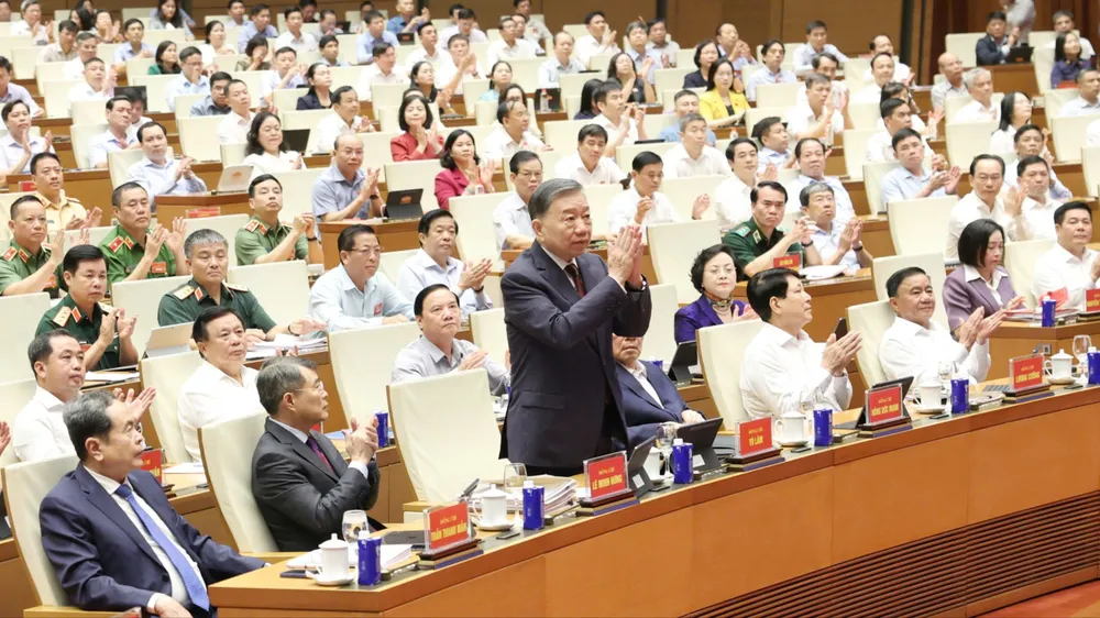 Tổng Bí thư, Chủ tịch nước Tô Lâm dự Hội nghị toàn quốc triển khai thực hiện một số nghị quyết, chỉ thị của Bộ Chính trị