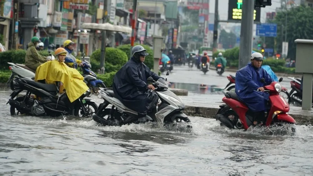Hôm nay 23-9, dự báo Nam bộ mưa lớn, TPHCM có nguy cơ ngập