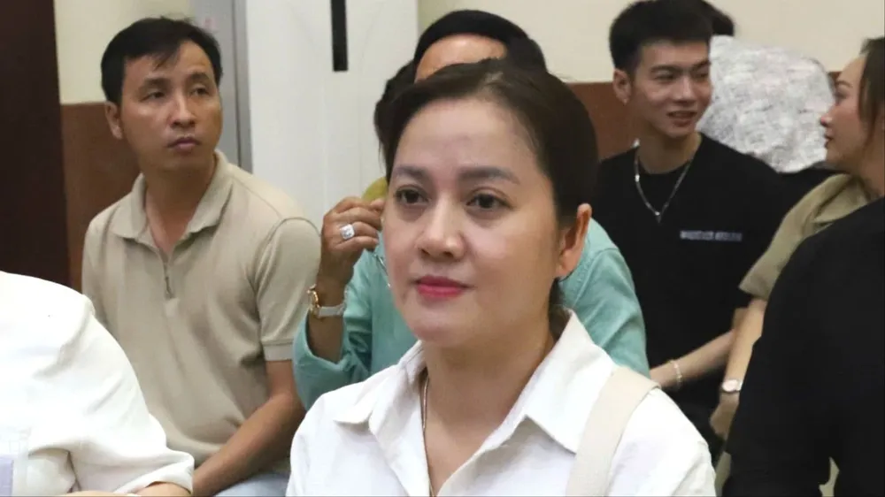 Tạm ngừng phiên phúc thẩm vụ tranh chấp thừa kế của cố NSƯT Vũ Linh