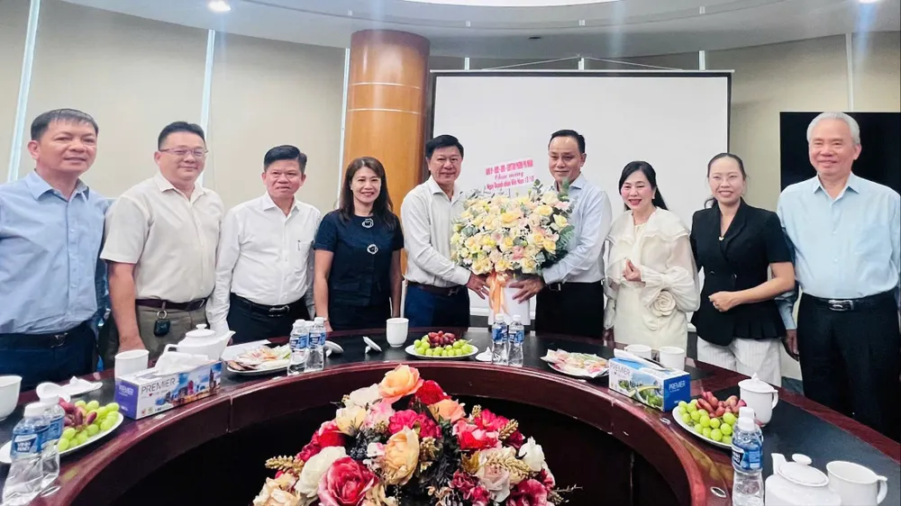 Phường Phú Nhuận luôn đồng hành, sát cánh cùng doanh nghiệp