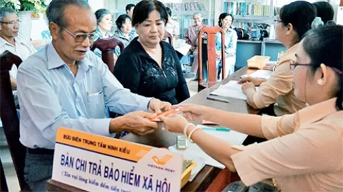 Nghỉ việc nhiều năm, giờ chốt sổ BHXH ra sao?