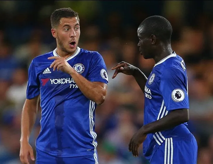 Eden Hazard và N'Golo Kante trong màu áo Chelsea
