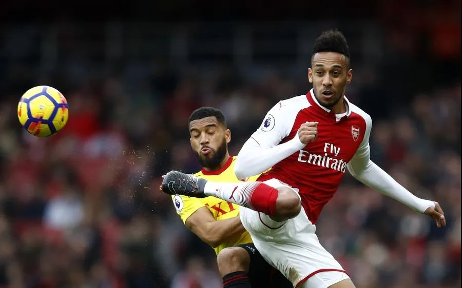 Aubameyang (phải, Arsenal) sẽ tiếp tục ghi bàn trước Watford.