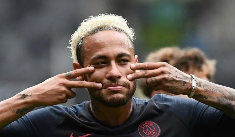 Real Madrid đề nghị 120 triệu euro kèm Modric và Navas để lấy Neymar