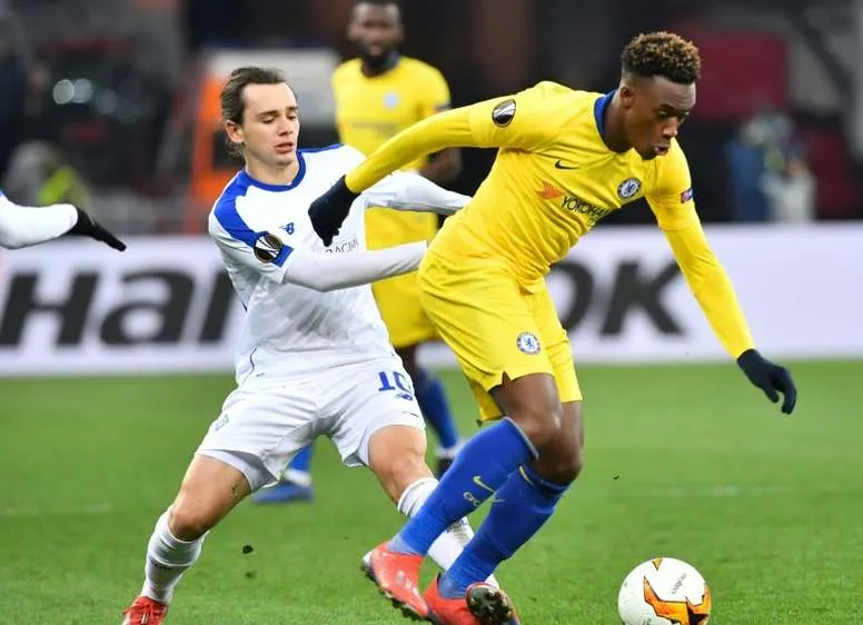 Chelsea chi lương 11 triệu bảng để giữ chân Hudson-Odoi
