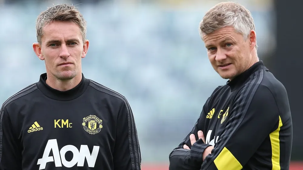 HLV Ole Solskjaer đang tập riêng với số ít cầu thủ