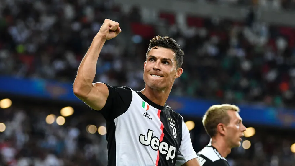 Từ bỏ Juventus, Ronaldo sẽ sang PSG…