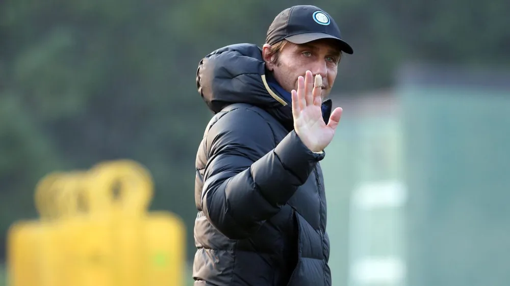 Antonio Conte đã quyết định rời Inter