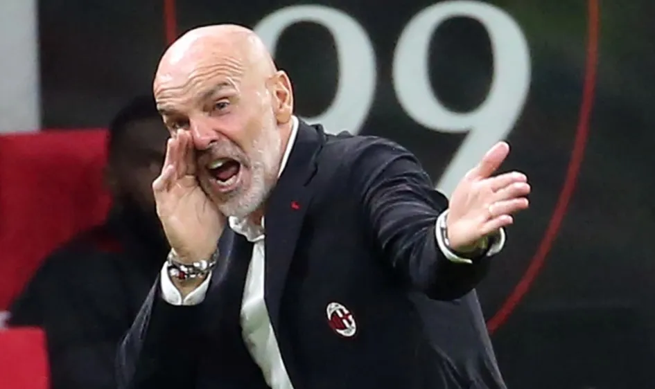 HLV Stefano Pioli thúc giục các học tró tiến lên