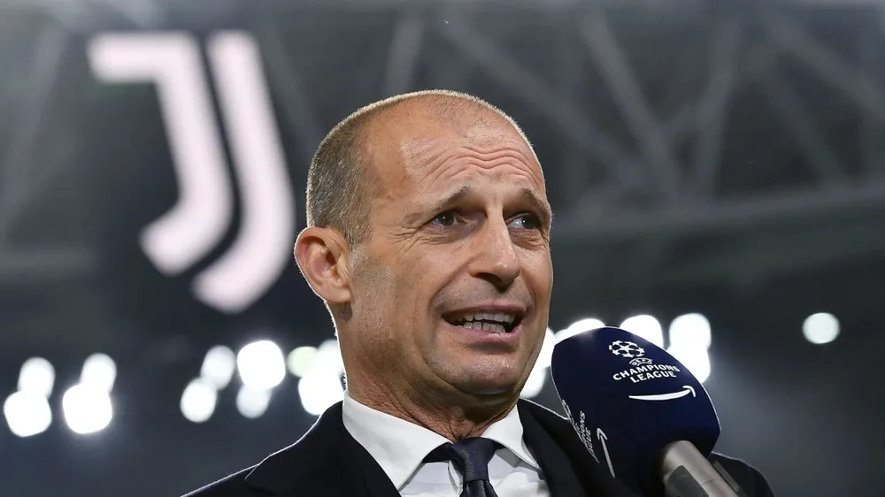 HLV Max Allegri trải qua một mùa giải không vui ở Turin