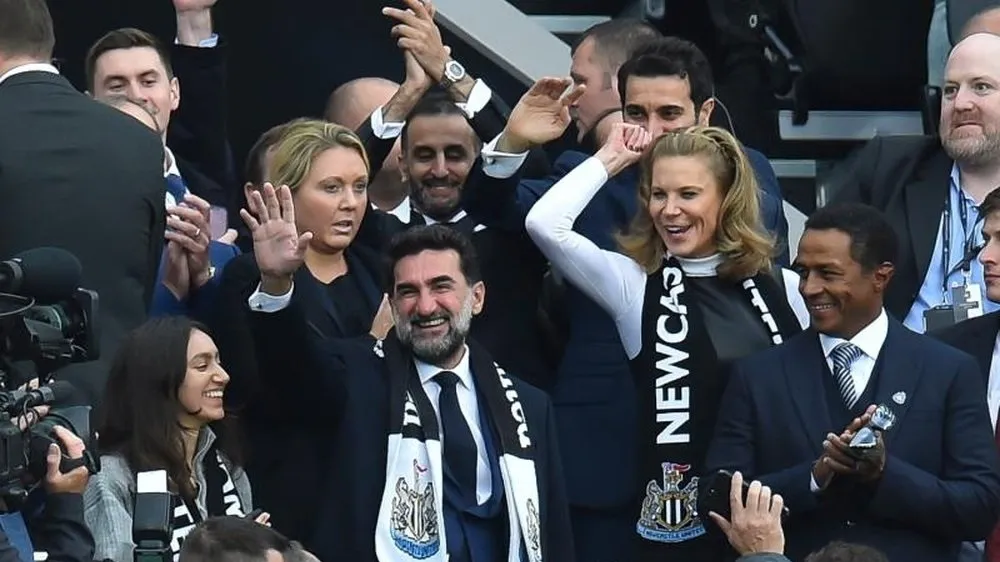 Newcastle quyết đầu tư cho hàng tấn công