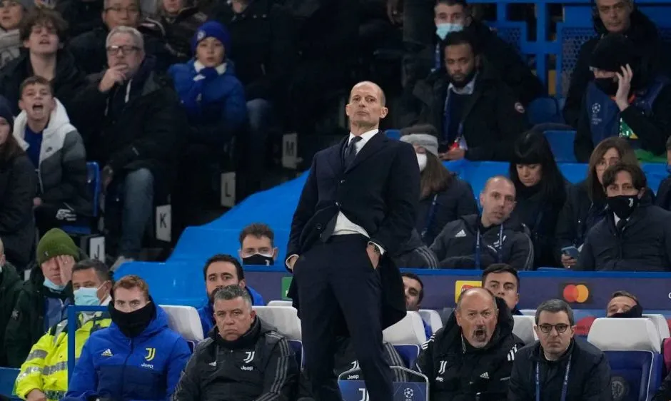 HLV Max Allegri đang rơi vào cảnh lực bất tòng tâm