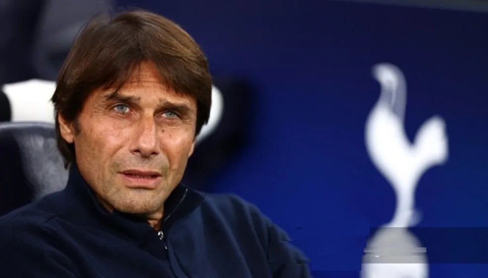 HLV Antonio Conte của Tottenham