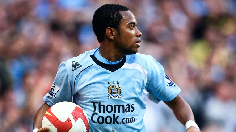 Cựu sao Brazil Robinho thời khoác áo Man City