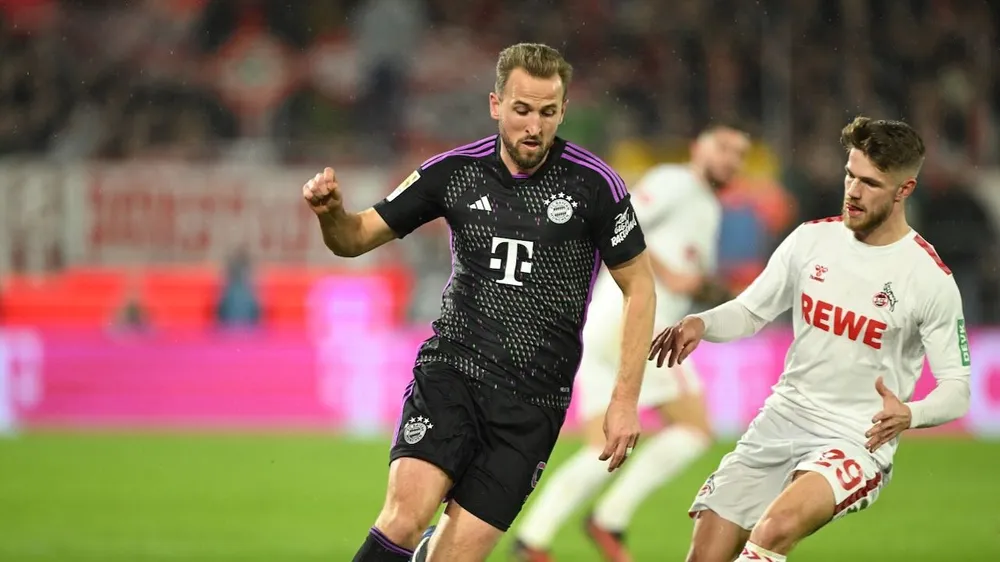 Harry Kane vẫn tiếp tục ghi bàn ở Bundesliga