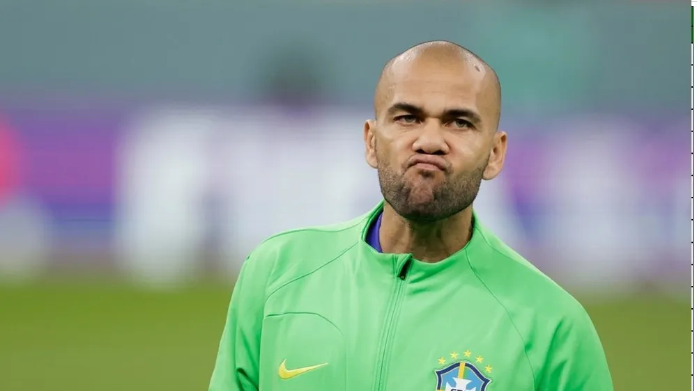 Dani Alves đã bị bắt không lâu sau khi dự World Cup 2022 cùng tuyển Brazil