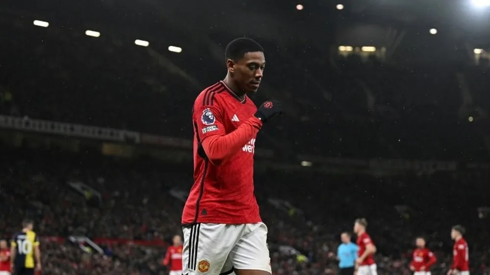 Anthony Martial rời CLB sau 9 năm gắn bó