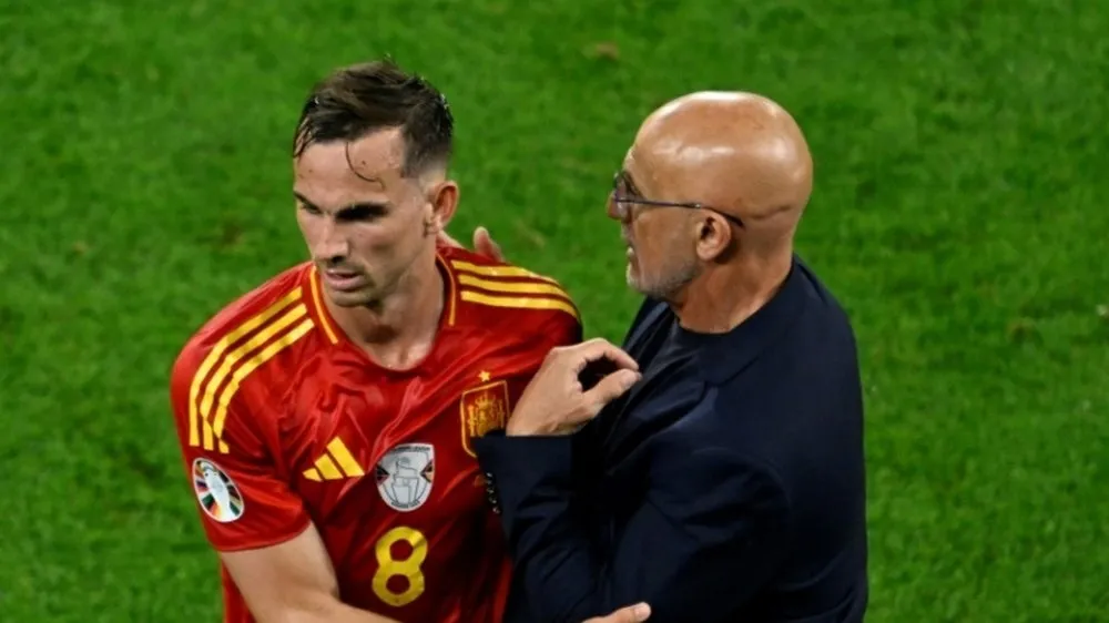 Luis de la Fuente và Fabian Ruiz