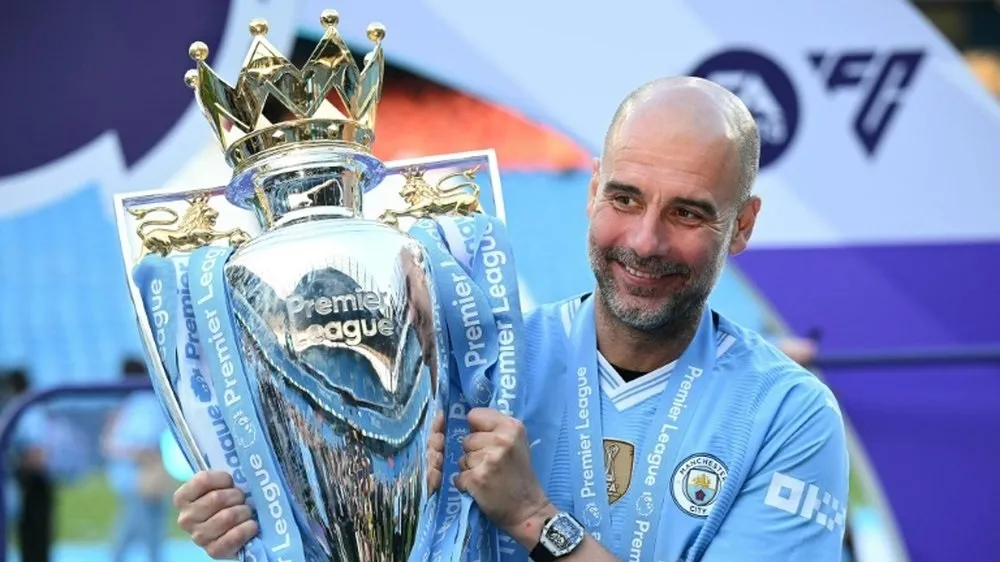 Pep Guardiola còn hợp đồng với Man City đến năm 2025 