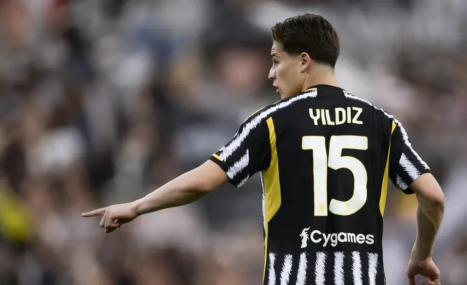 Kenan Yildiz sẽ mang áo số 10 Juventus