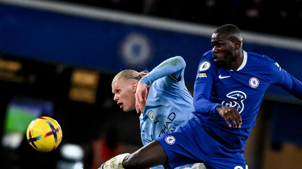 Không còn Thiago Silva, Chelsea làm thế nào cản lối Man City