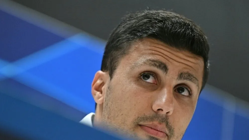 Mất Rodri là một tổn thất lớn cho tuyến giữa Man City