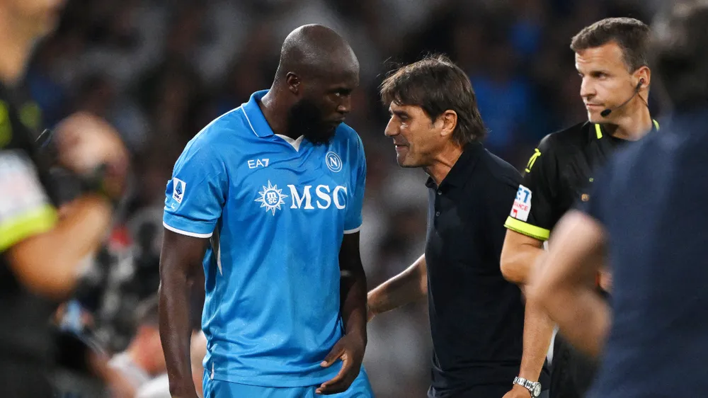 HLV Antonio Conte và tiền đạo Romelu Lukaku