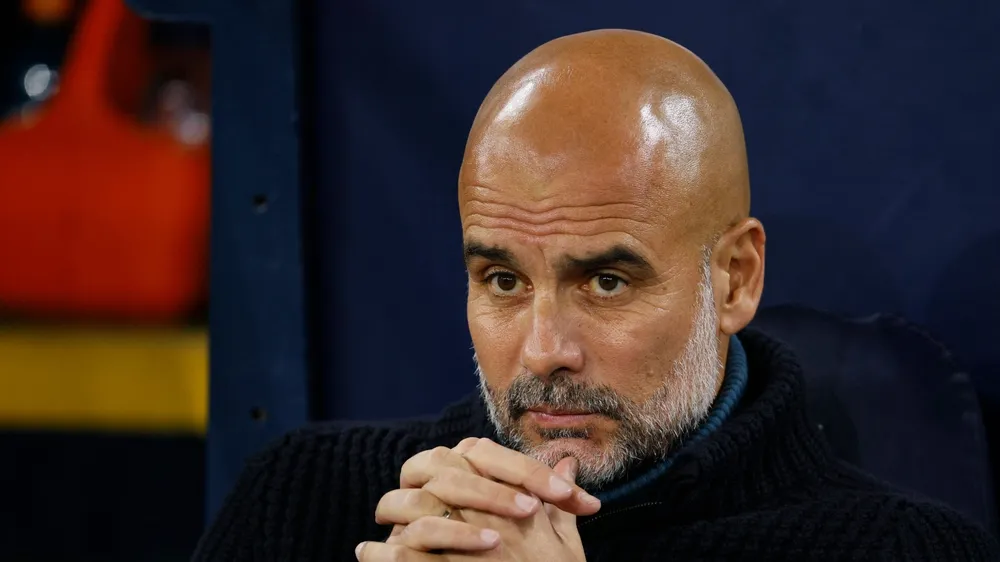 Pep Guardiola không tránh khỏi lo lắng