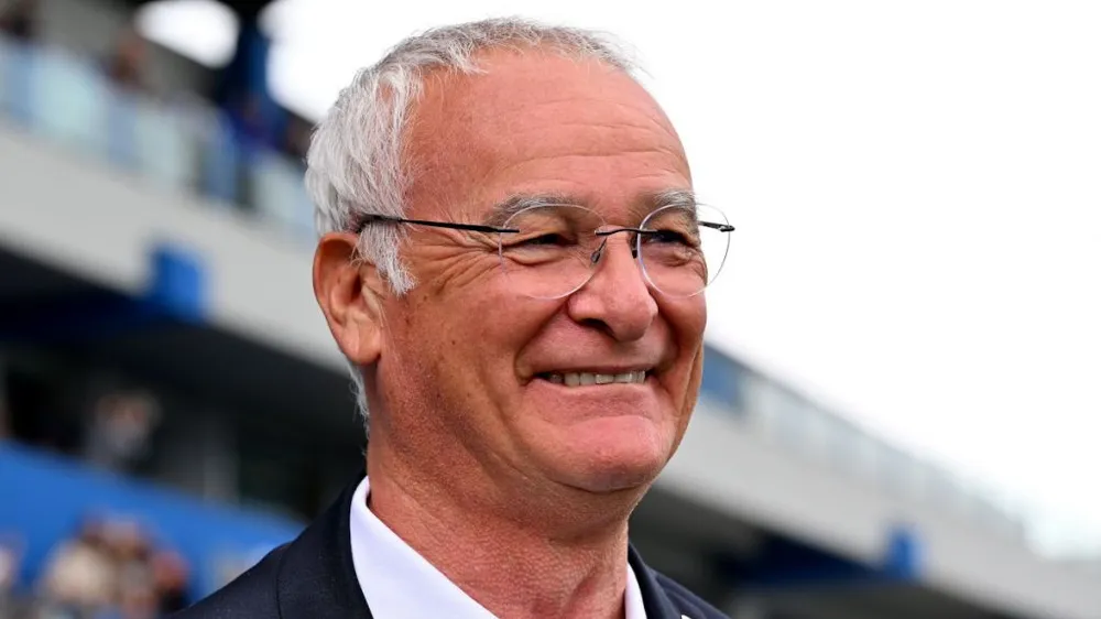 Cựu HLV Claudio Ranieri sẽ phải rút lại quyết định giải nghệ để dẫn dắt Roma lần thứ 3