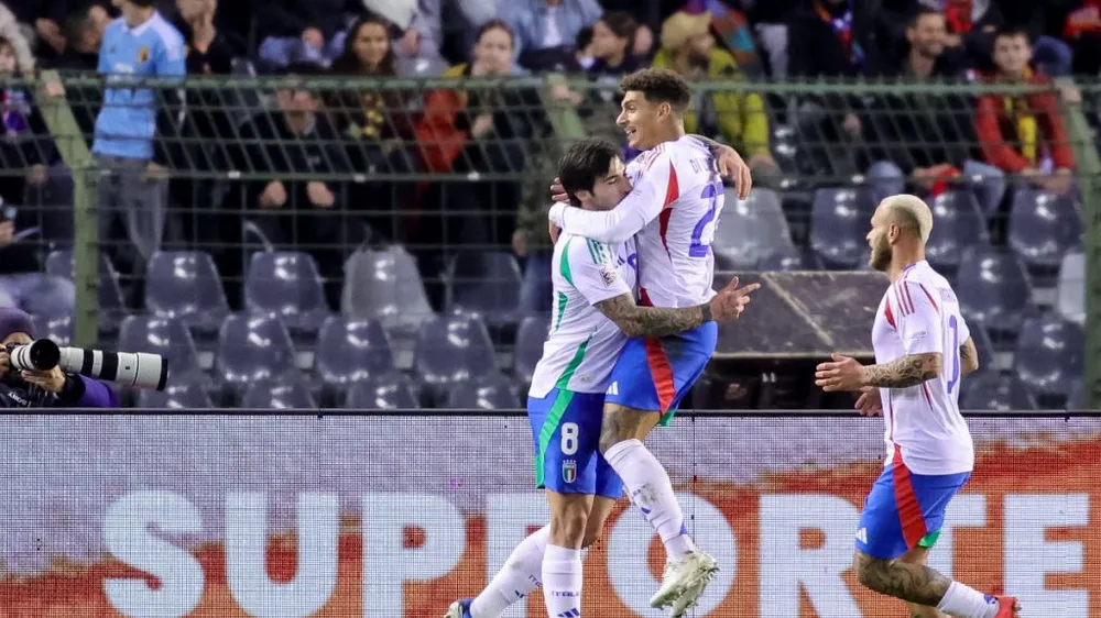 Sandro Tonali lần đầu tiên ghi bàn cho tuyển Italy