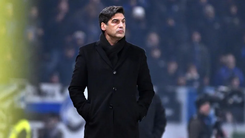 HLV Paulo Fonseca bực bội trong trận thắng Red Star Belgrade