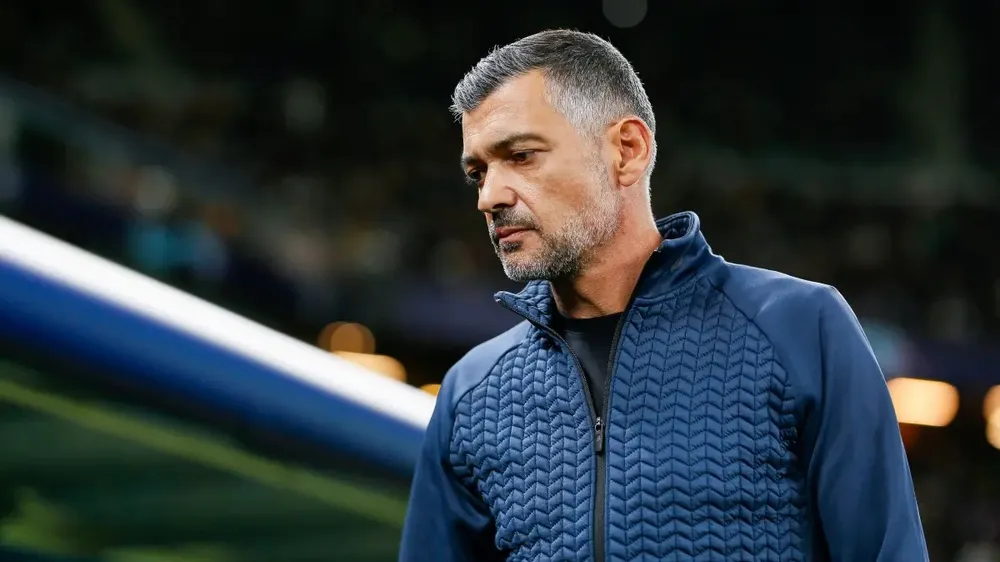 HLV Sergio Conceicao tiếp quản AC Milan