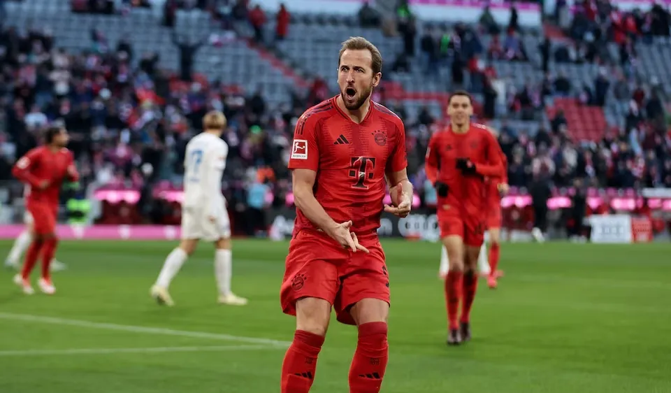 Tiền đạo Harry Kane lập kỷ lục ghi bàn ở Bundesliga