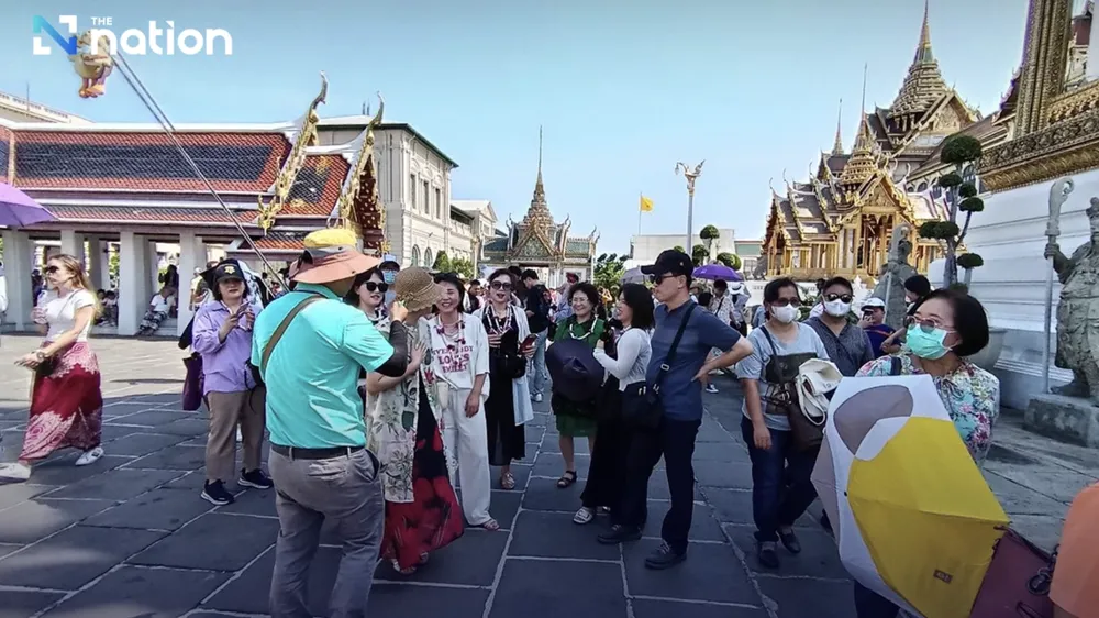 Du khách đến Thái Lan đón Tết Nguyên đán Giáp Thìn. Ảnh: Nation 