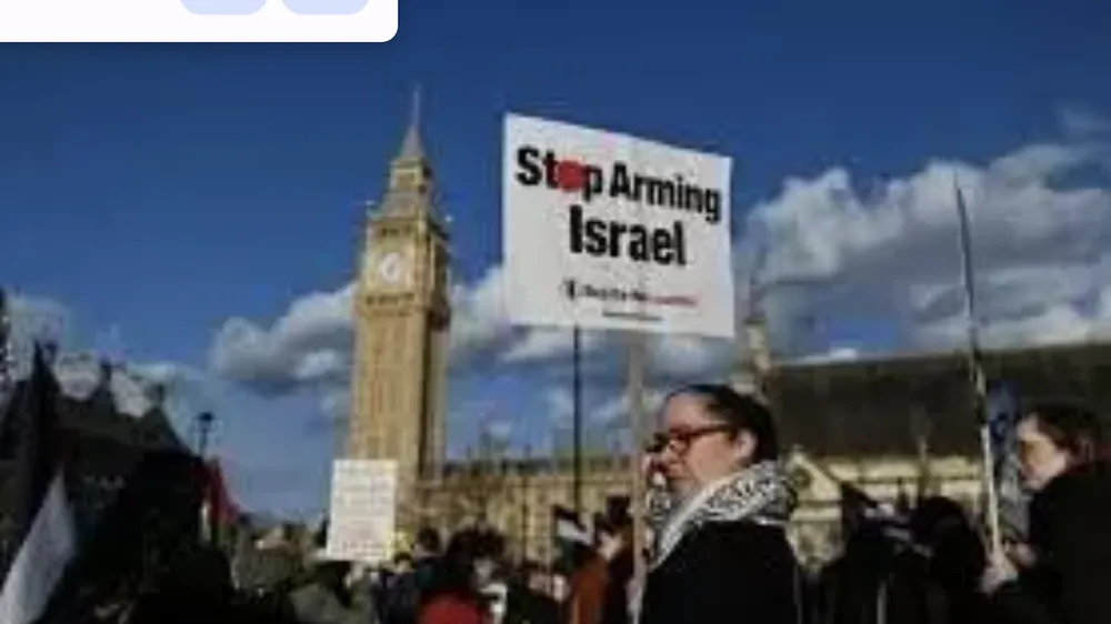 Biểu tình phản đối cung cấp vũ khí cho Israel. Ảnh: FRANCE 24