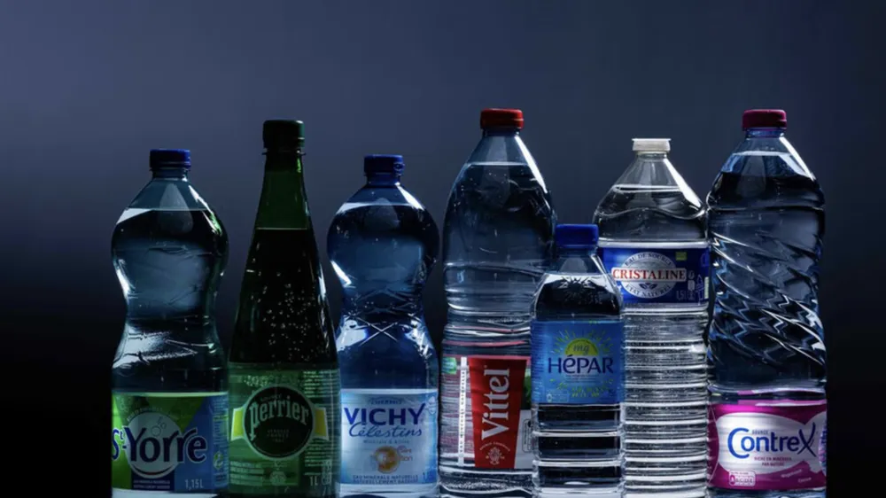 Foodwatch cho biết Nestle Waters và Sources Alma đã xử lý nước đóng chai một cách bất hợp pháp và không thông báo cho người tiêu dùng. Ảnh: Straitstimes