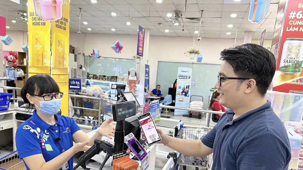 Saigon Co.op bắt tay với UrBox triển khai số hoá phiếu mua hàng 