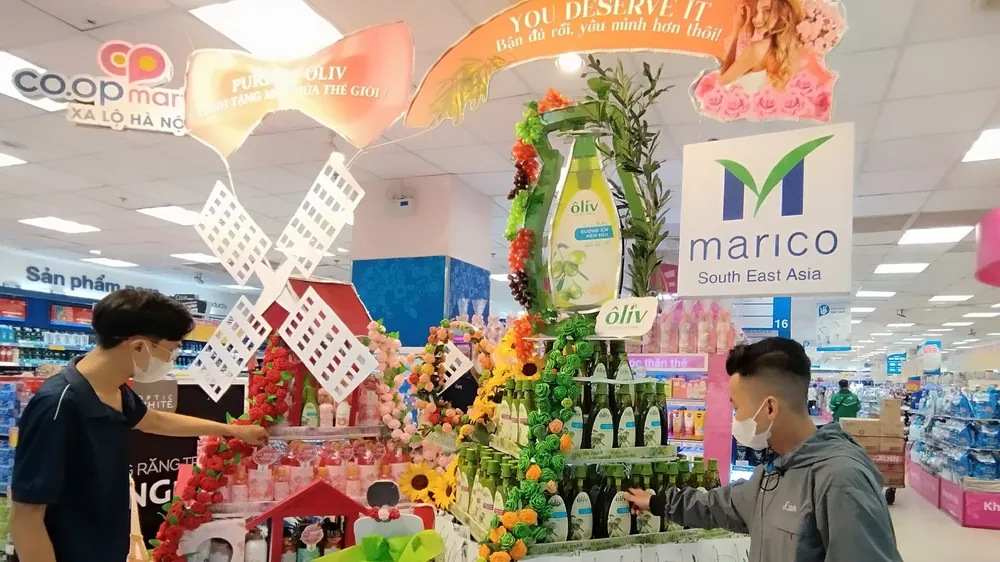 Giảm giá 1.000 sản phẩm dành cho phái đẹp