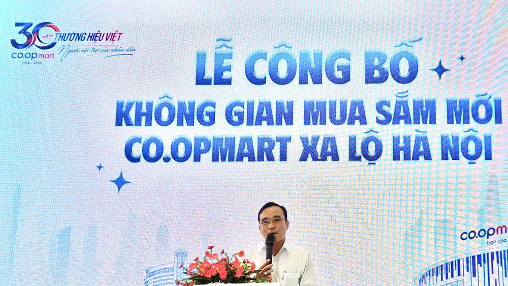 Ông Nguyễn Ngọc Thắng, Phó Tổng Giám đốc Saigon Co.op phát biểu tại lễ công bố không gian mua sắm mới Co.opmart Xa Lộ Hà Nội. Ảnh: MINH XUÂN