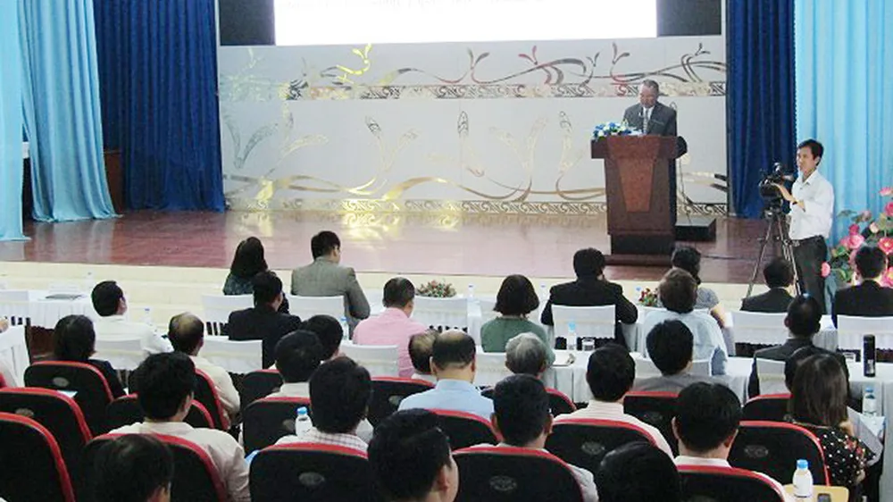 Quang cảnh buổi công bố hội thảo