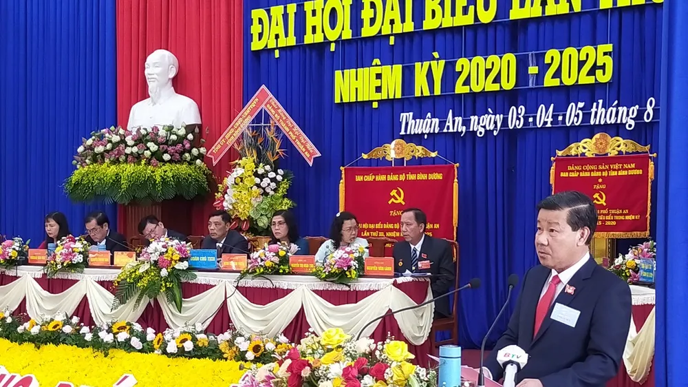 Đồng chí Trần Thanh Liêm, Chủ tịch UBND tỉnh Bình Dương phát biểu chỉ đạo tại Đại hội. Ảnh: XUÂN TRUNG