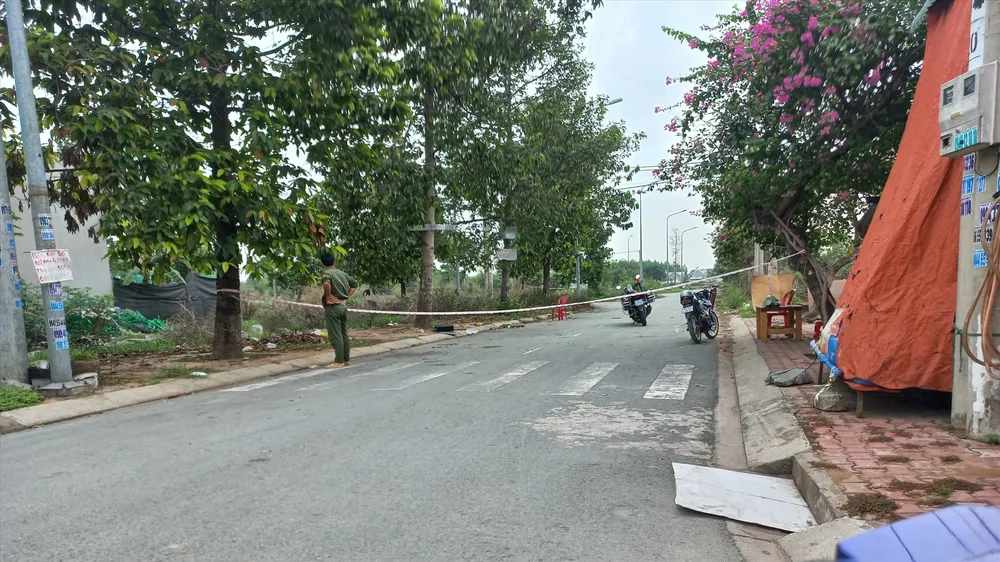 Lực lượng chức năng phong tỏa hiện trường