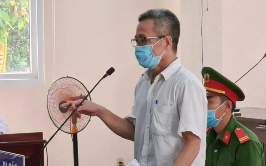 Tạm đình chỉ điều tra vụ án liên quan cựu Bí thư Thị ủy Bến Cát 